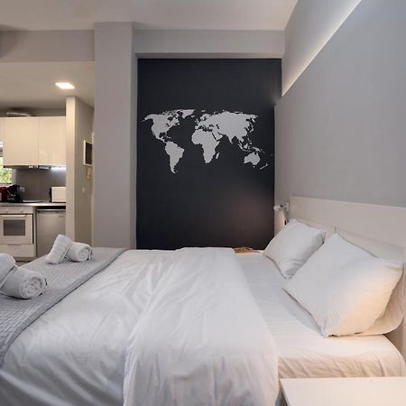 Petit Keramikos Studio - Historic Center Apartment เอเธนส์ ภายนอก รูปภาพ