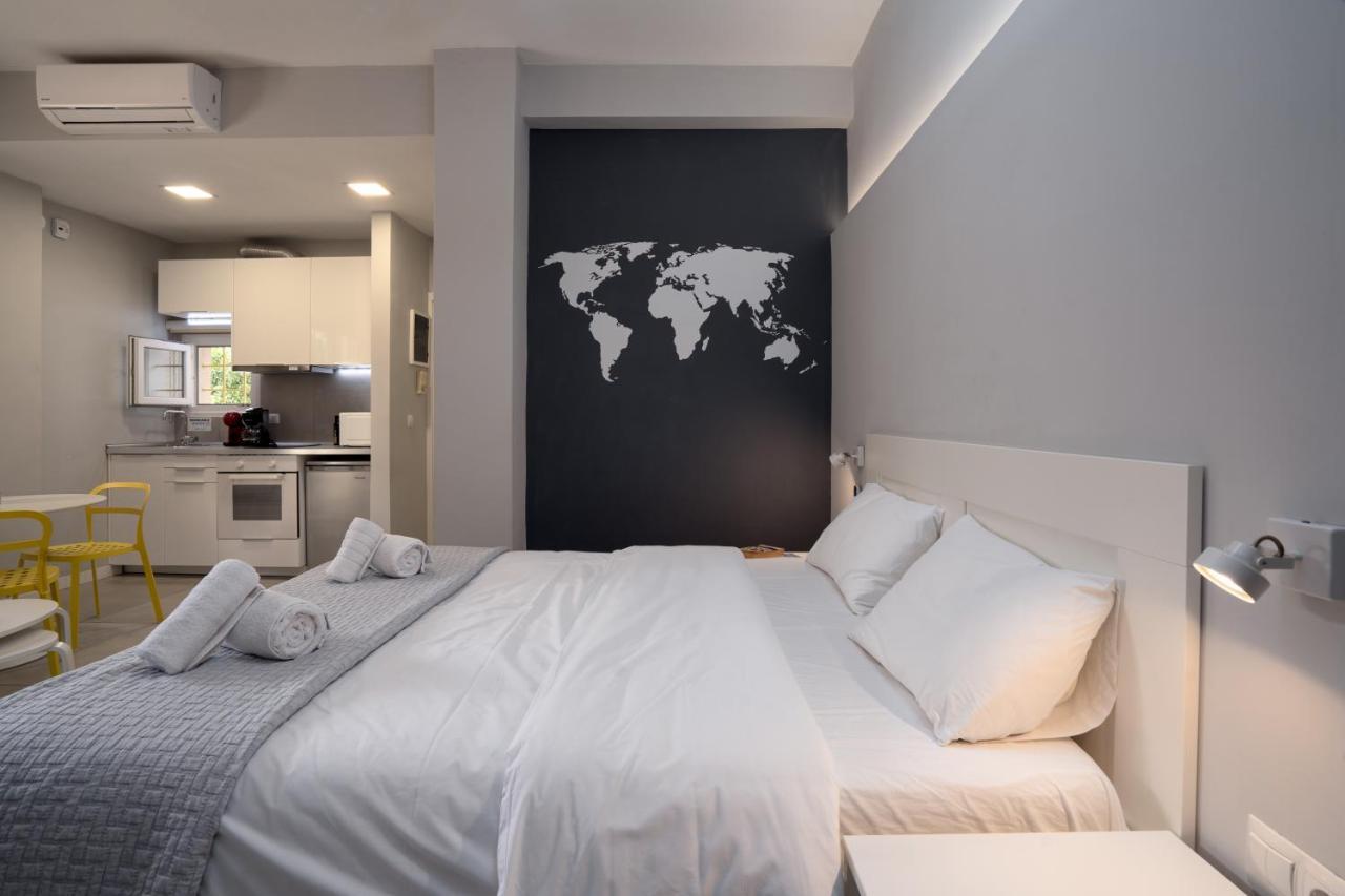 Petit Keramikos Studio - Historic Center Apartment เอเธนส์ ภายนอก รูปภาพ